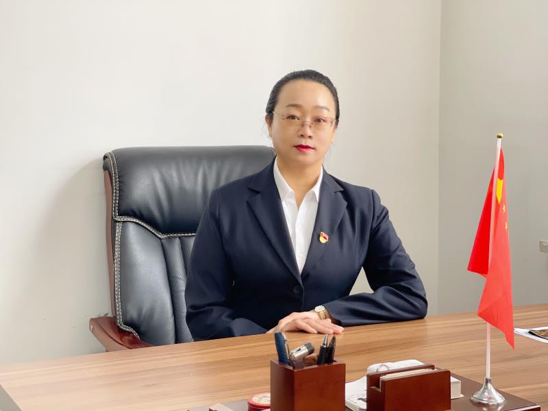 郝艳玲.jpg