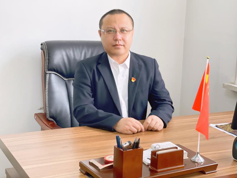 于海春.jpg